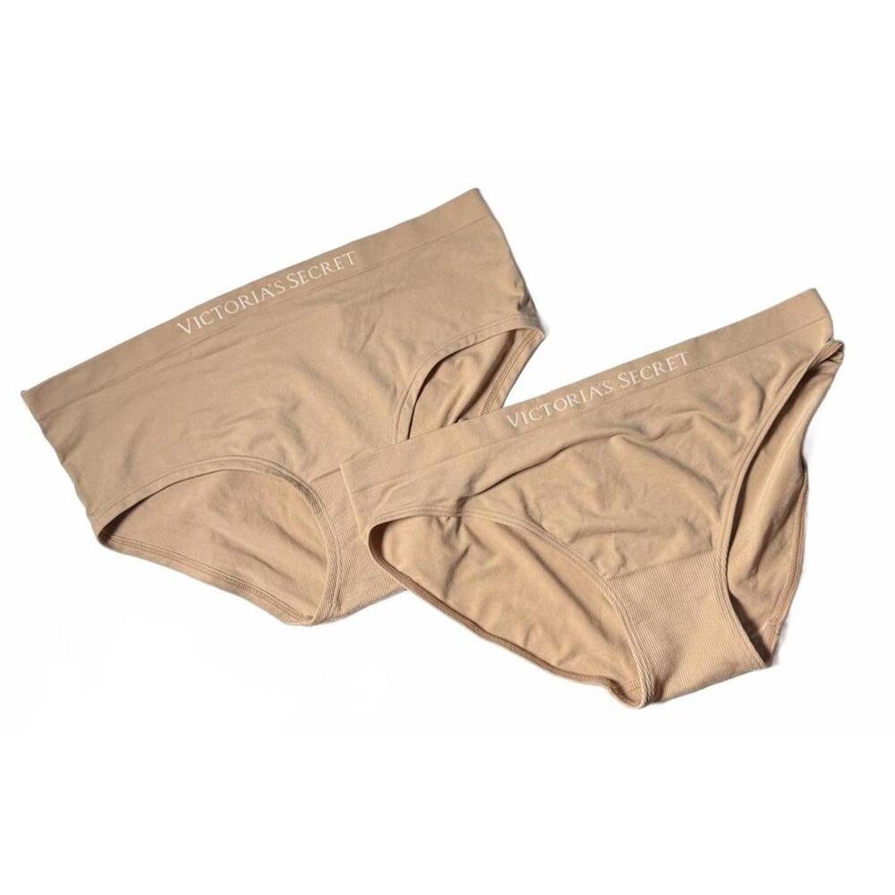 Victoria's Secret Women's Panties M